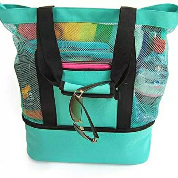 Must Have Multifunctional Travel Cooler Bag - Picture 3 of 3